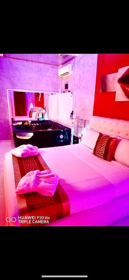 Bed Cinecitta' Bed & Breakfast